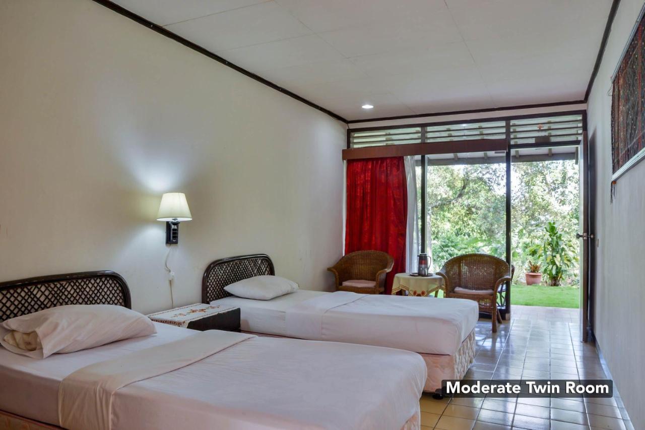 Silintong Hotel Ambarita Dış mekan fotoğraf